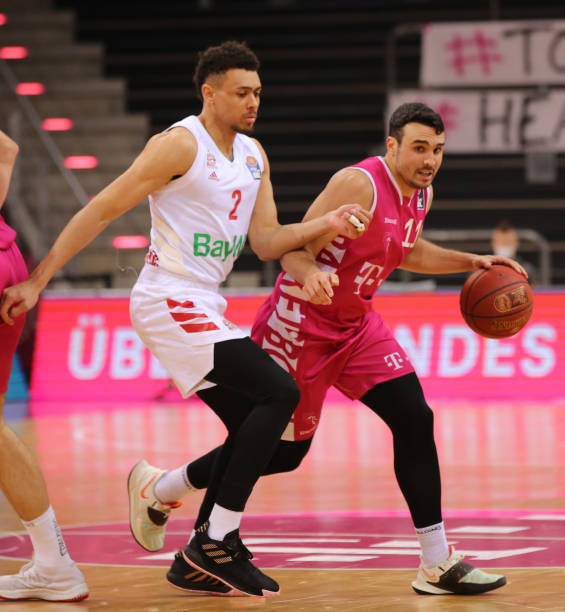 加冕中国金 加冕中国金