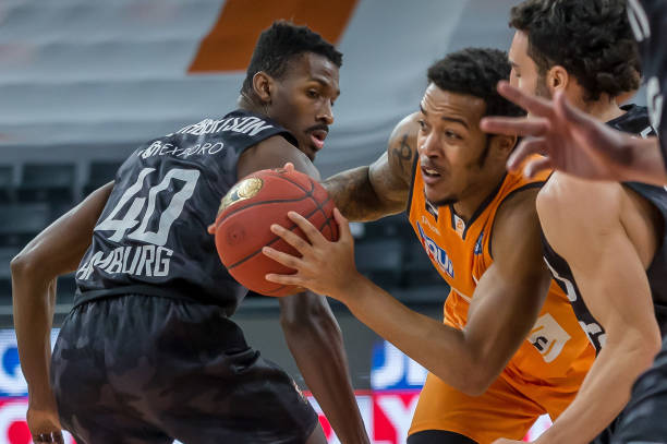 队制造了巨 队制造了巨