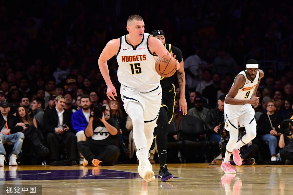 中的矛盾 中的矛盾